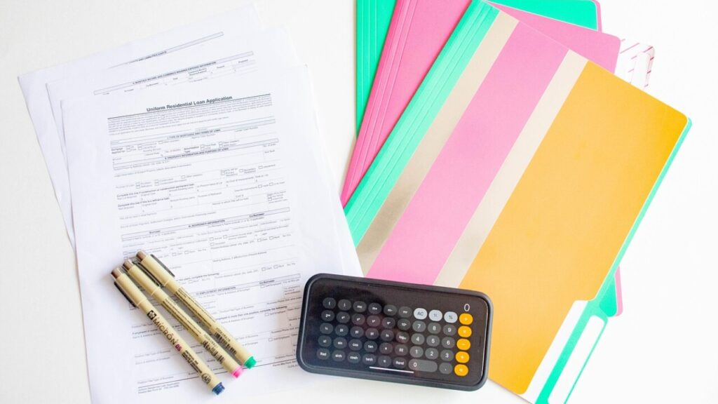 Download scholarship application template in PDF for free