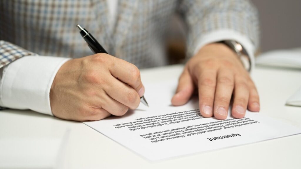 Download lawdepot lease agreement template in PDF for free