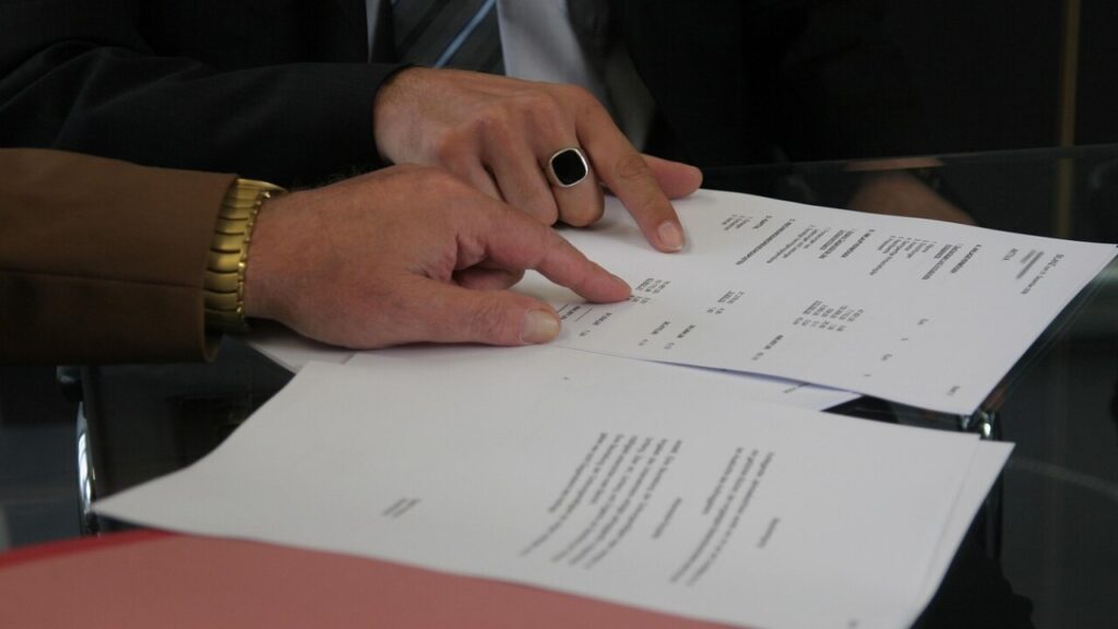 Download commission agreement template in PDF for free