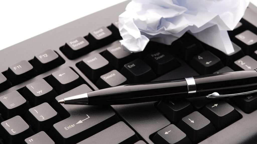 Download B2B marketing plan template in PDF for free